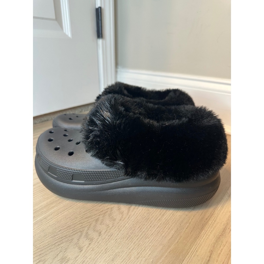 Crocs Mammoth Luxe Platform Clog Black Faux Fur Lined Mens 7 Womens 9 Shoes